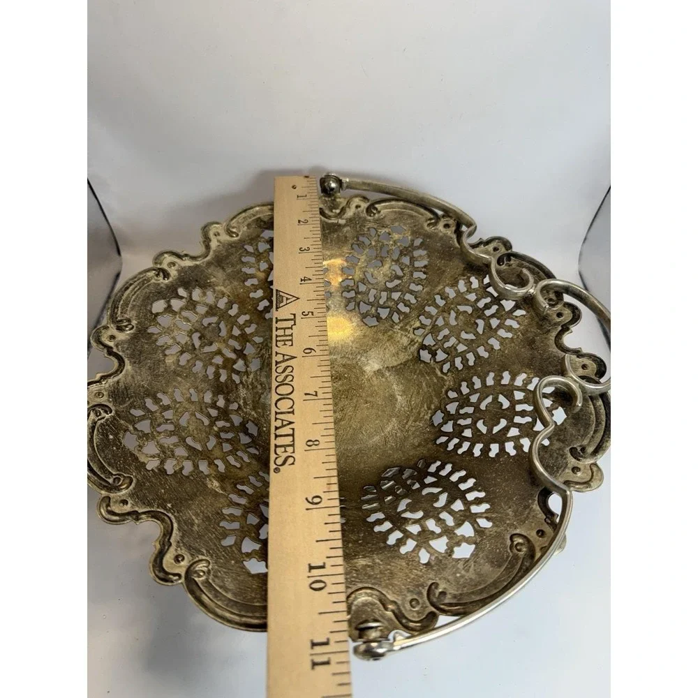 Vintage‎ Silver Plated Pedestal Basket w Handle Hong Kong Decorative